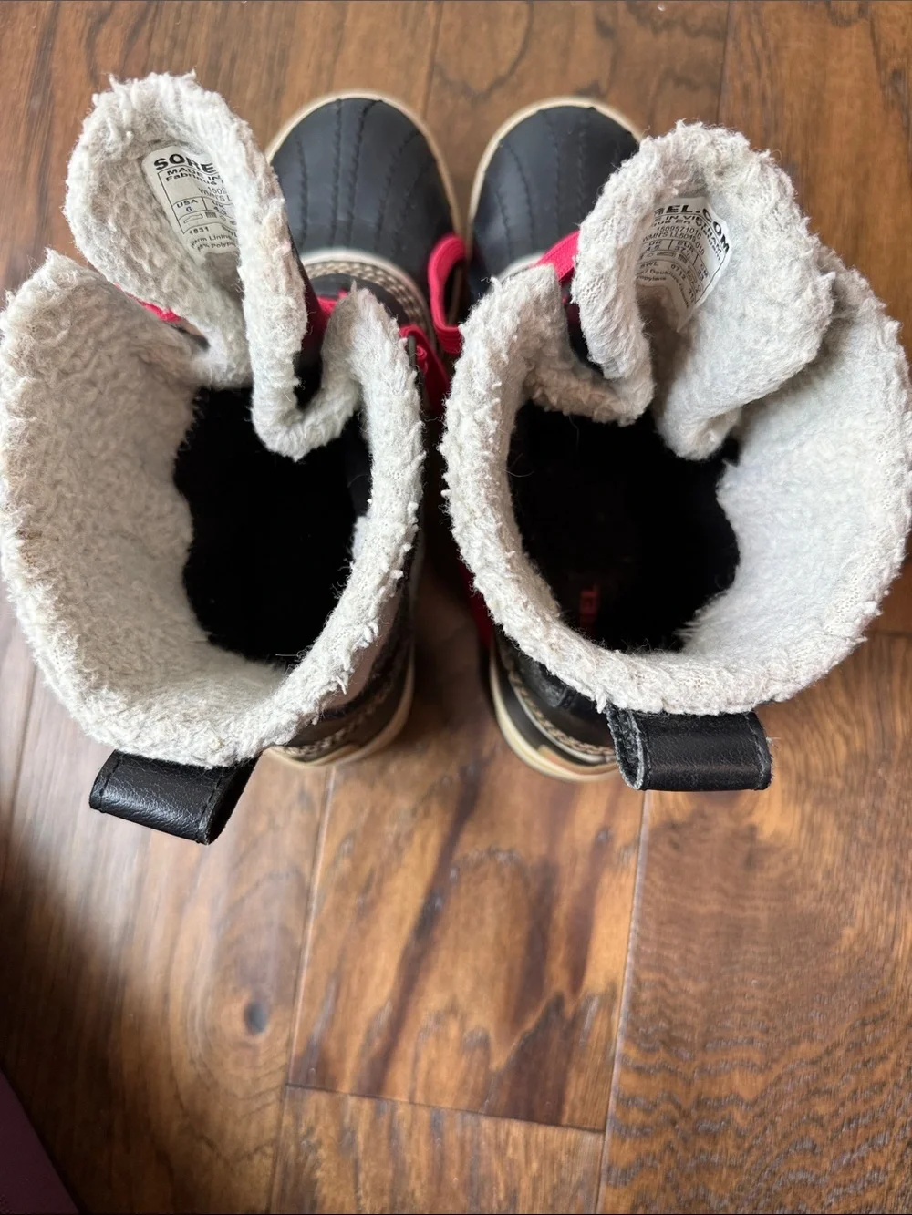 Sorel Women’s Black & Cream Plaid Snow Boots Lace-up boots with Pink Laces